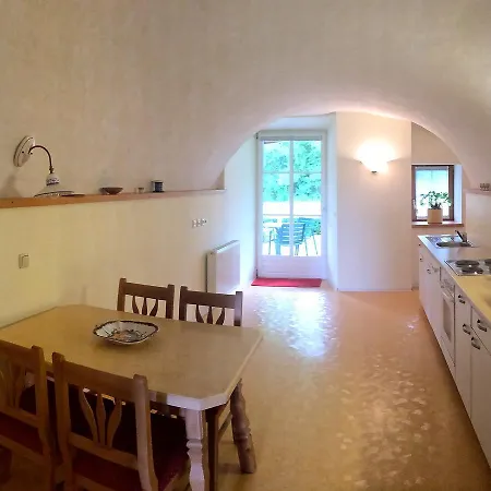 Forsthaus.1 *